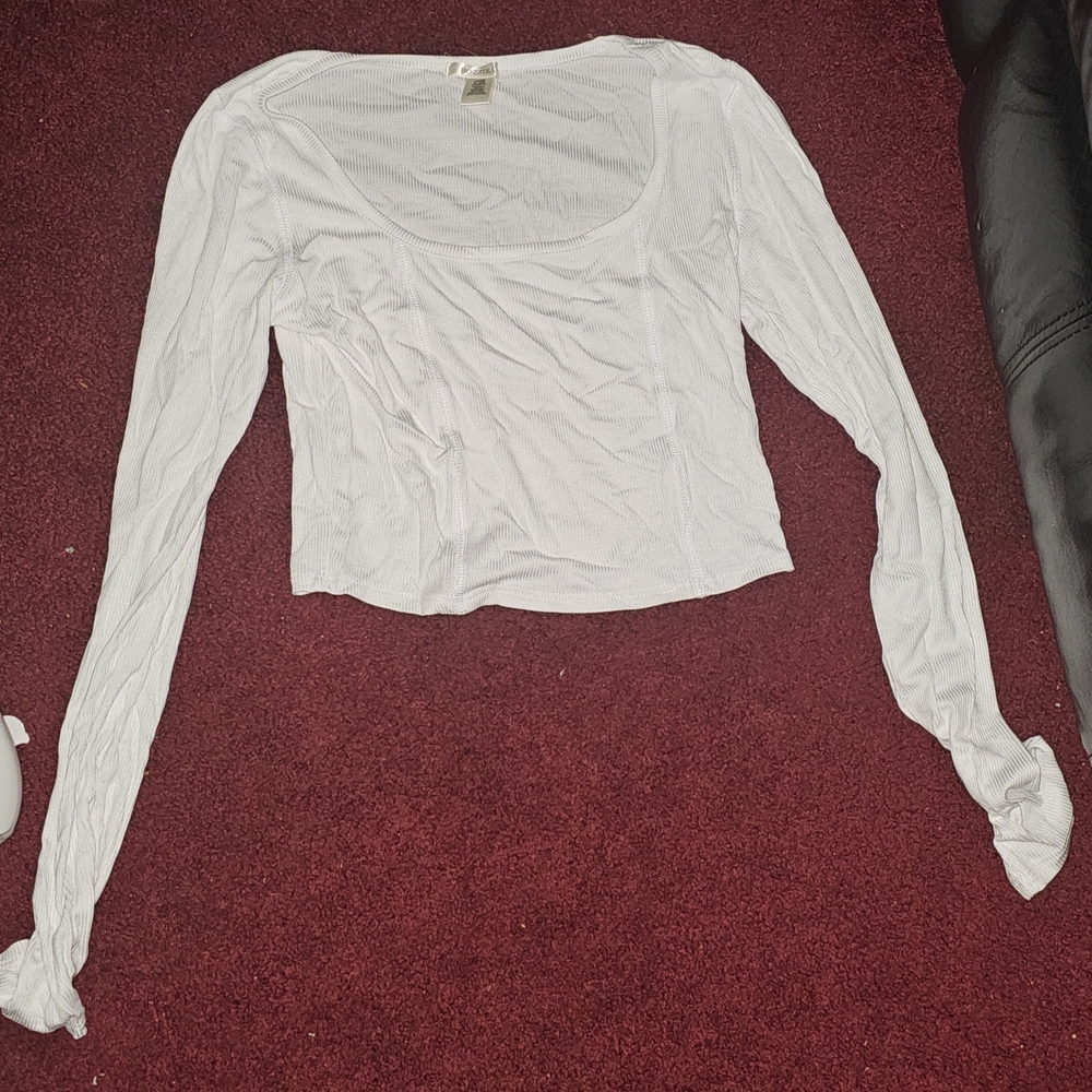 Women's White Long Sleeve Top